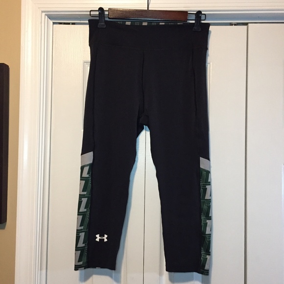 Under Armour Pants - Under Armour Loyola University Crop Running Pant M